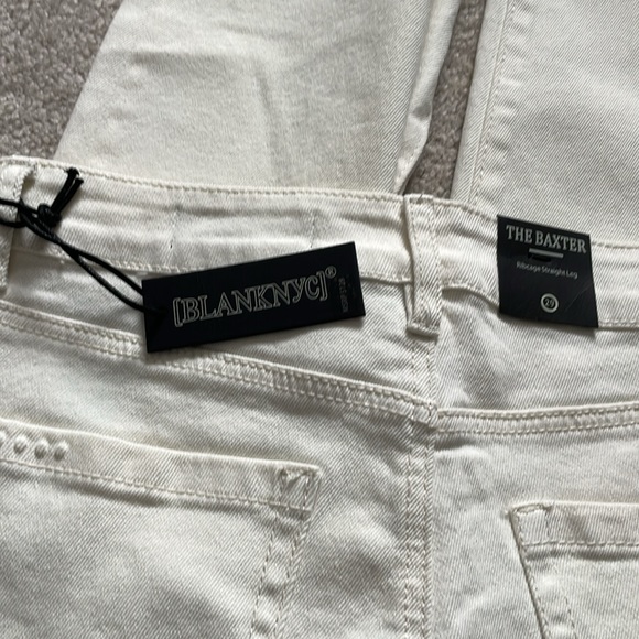 NEW BlankNYC - The Baxter straight leg off white Jean, size 29 - Picture 9 of 9